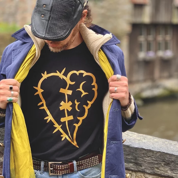 Camiseta "Corazón y Cerebro"