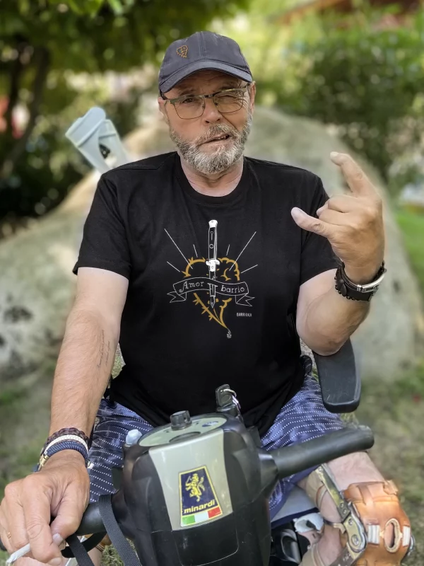 Camiseta "Amor & Barrio"